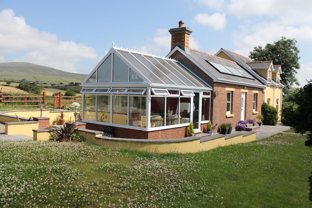 Brynhaul Bed And Breakfast Maenclochog Zewnętrze zdjęcie